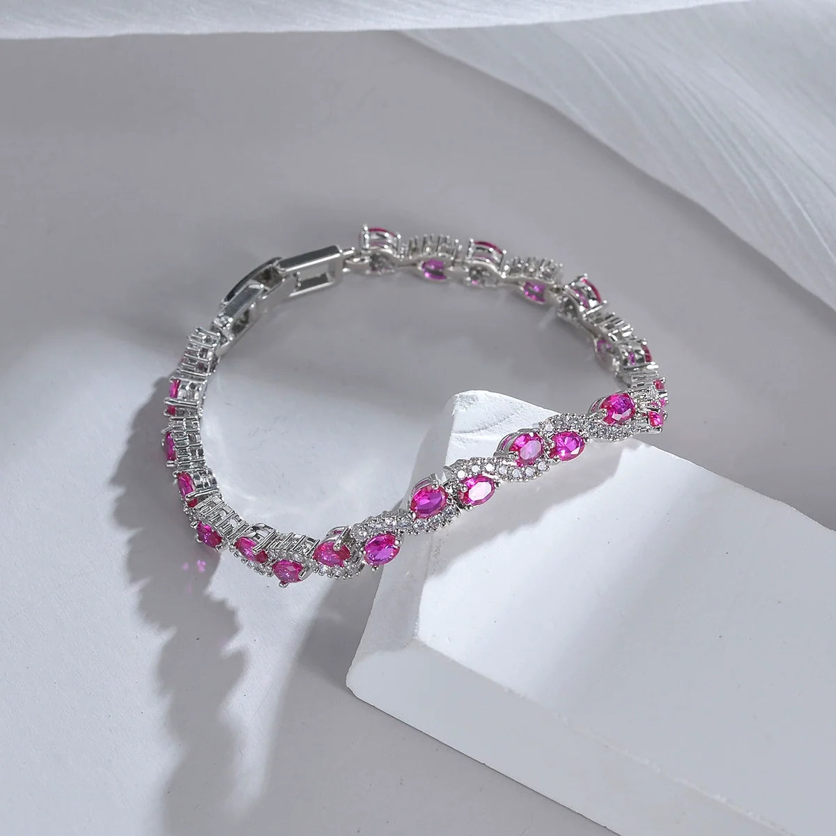 Rosavelline d'Amour Bileklik